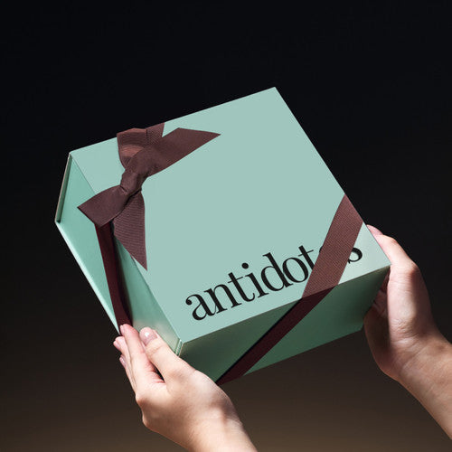 Antidotes Gift Set 4 - Perfume Sachet & Hand Cream 40ml